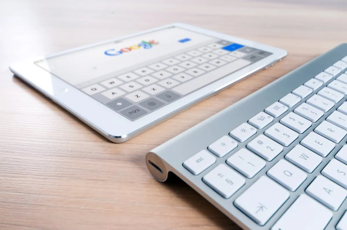 Why Searches for truecrawns.com Matter for eco retailers